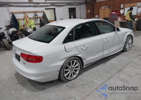 2016 Audi A4 2.0T Premium из США, поврежденный, VIN WAUFFAFL9GN015395